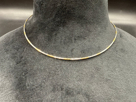 Elegant dual tone chain