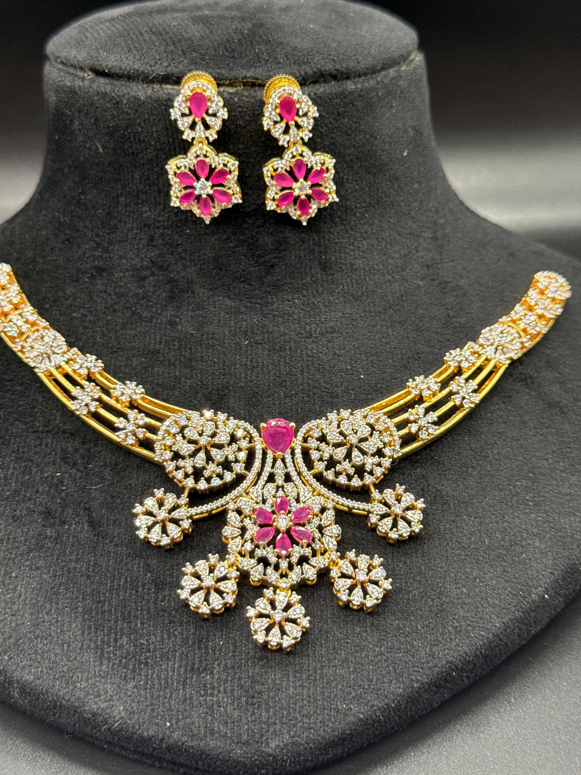 Flower kante in ruby