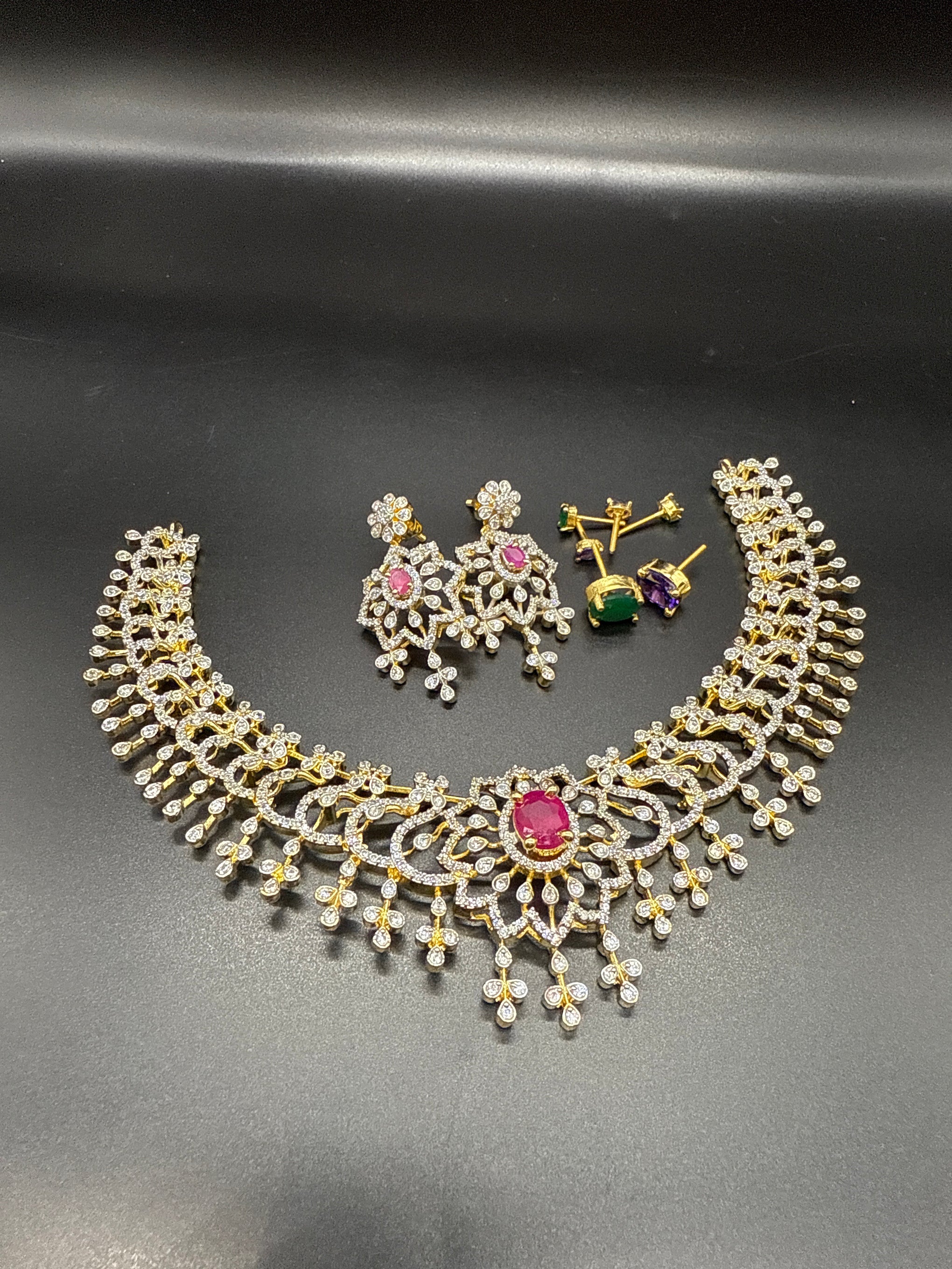 Changeable stones diamond set
