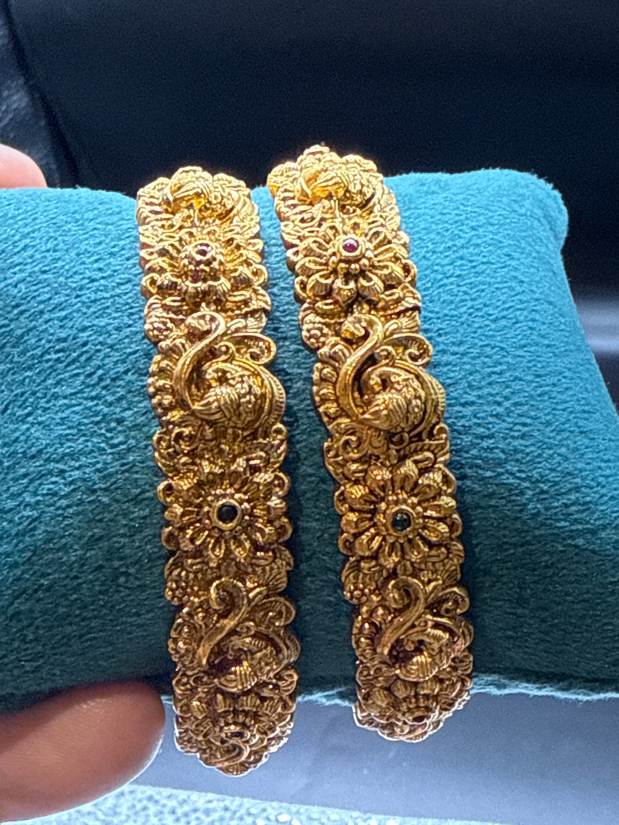 Gold nakshi bangles