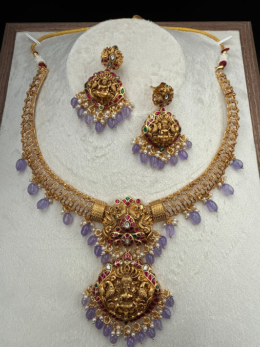 Lakshmi Kante set with purple pearl hangings