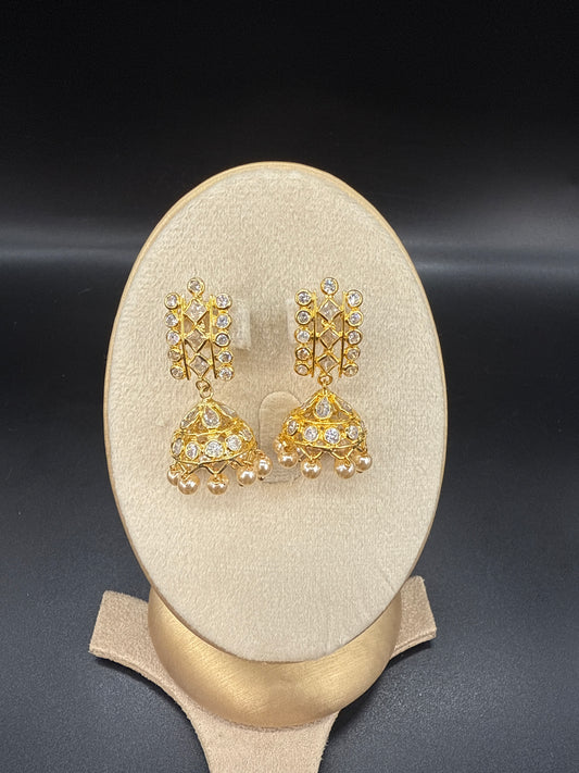 Jhumka white