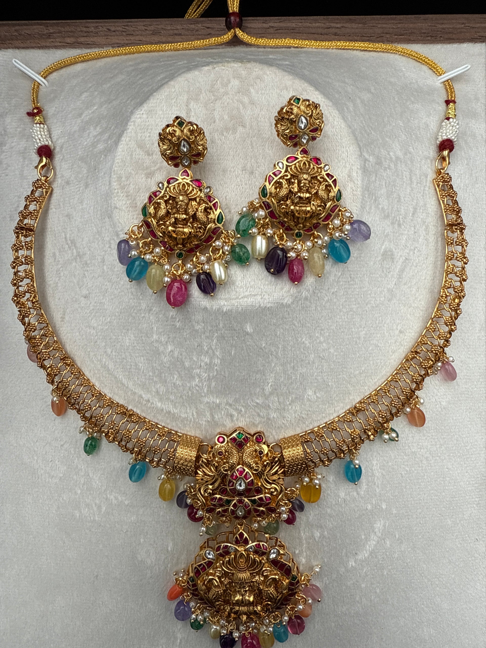 Navratan beads Lakshmi Kante set