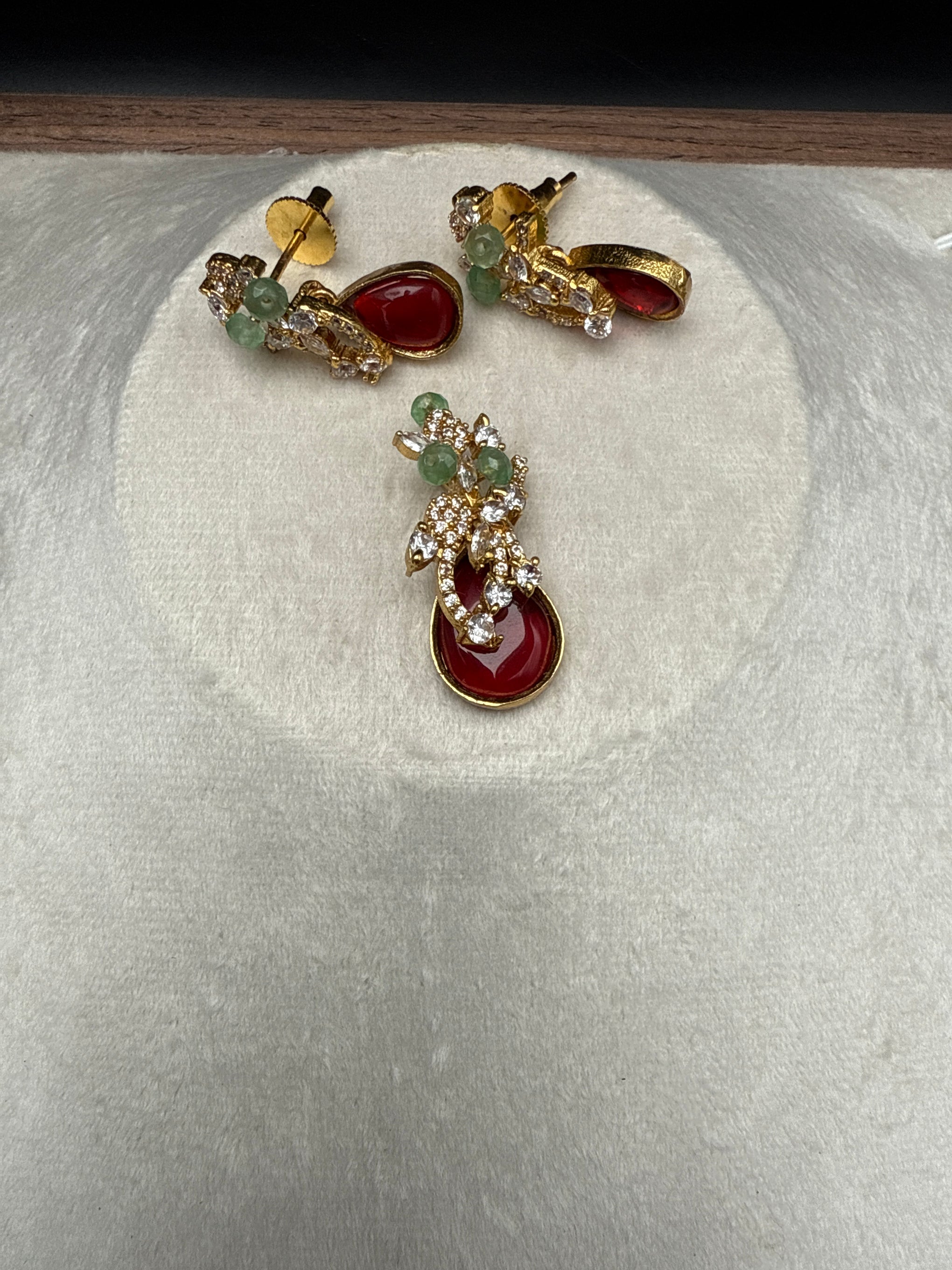 CZ with ruby stone pendent set