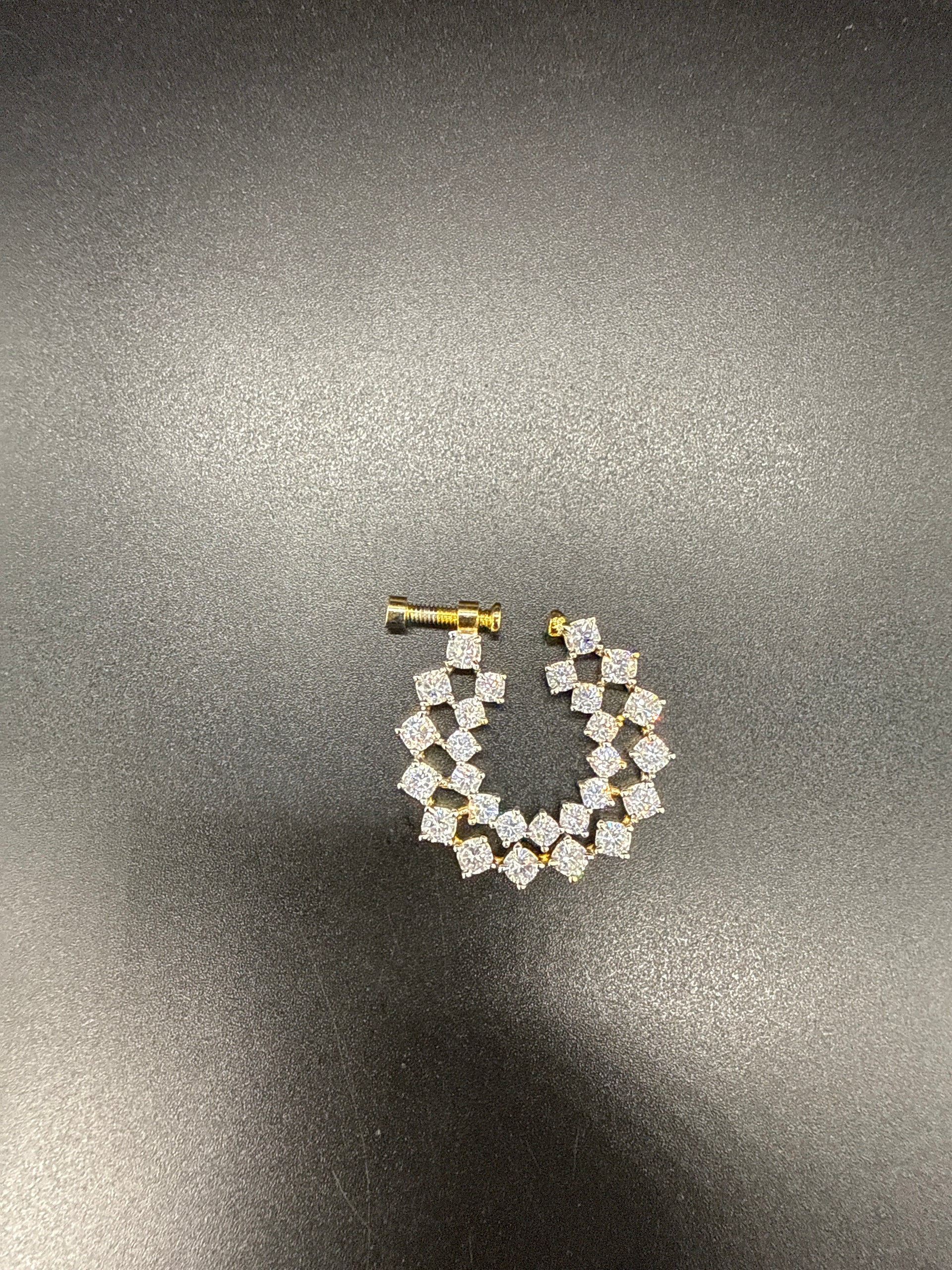 CZ two line nose pin