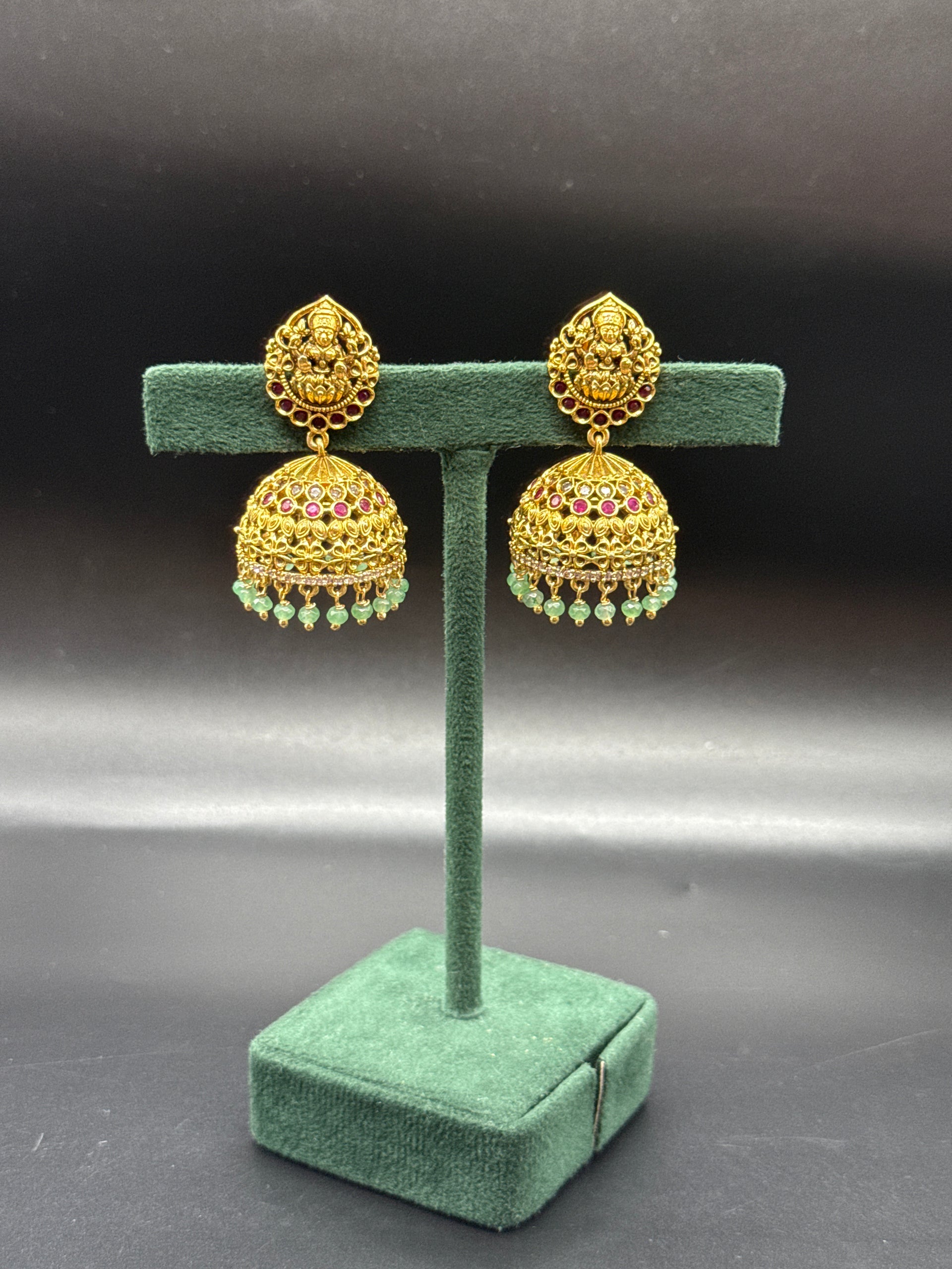 Laxmi jumkas
