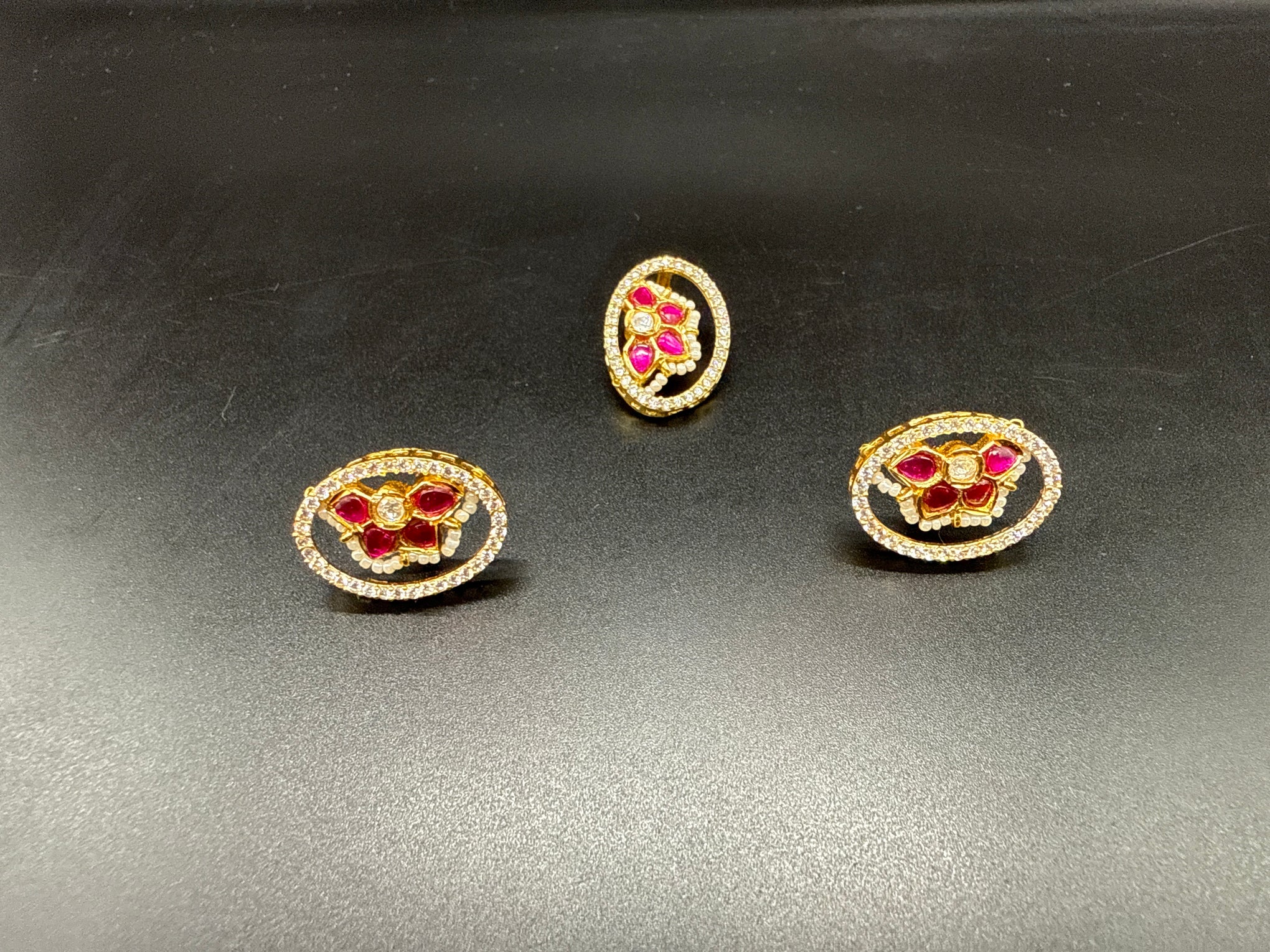 Classic butterflies kundan pendent set