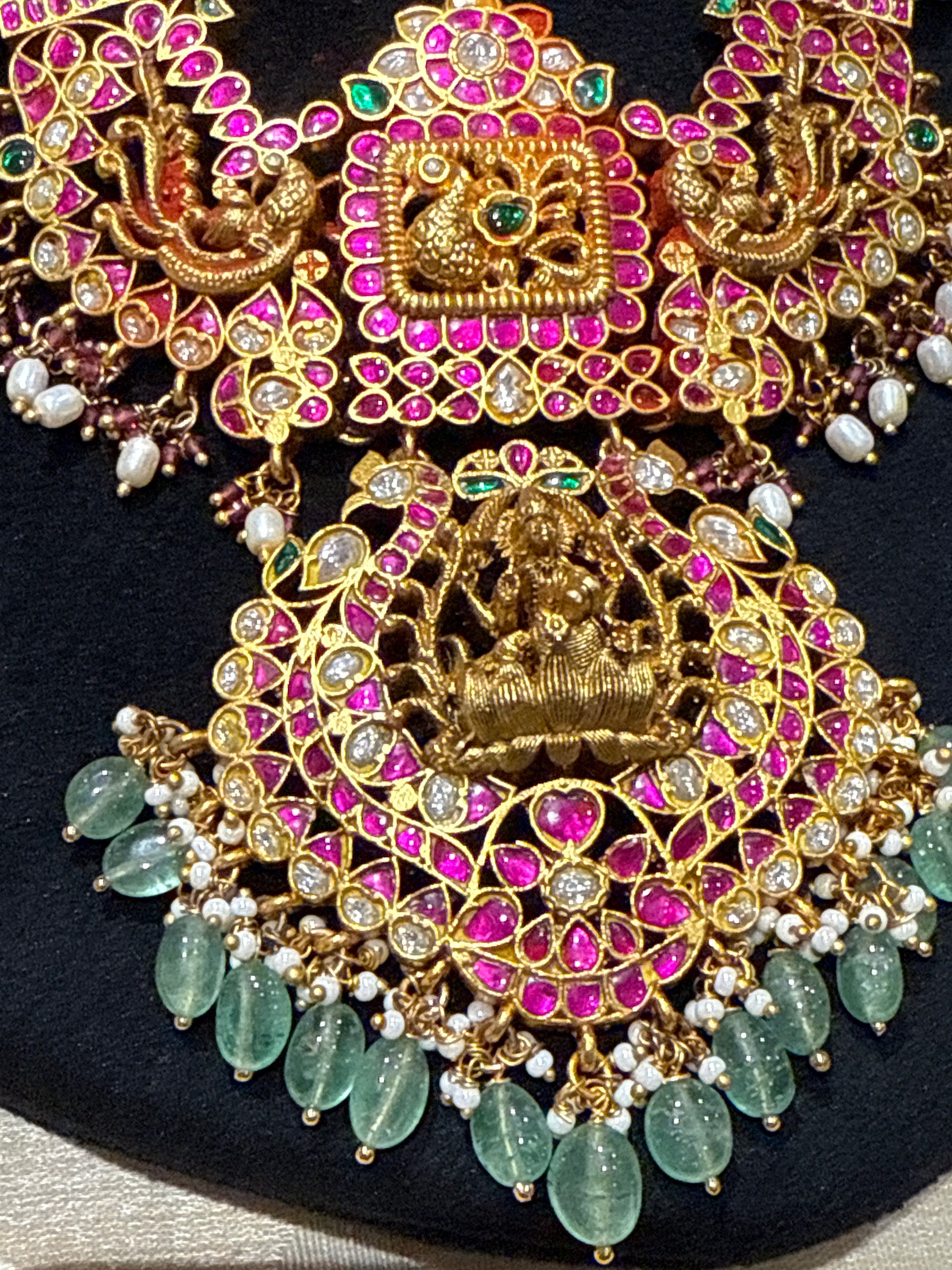Big Kundan nakshi pendant