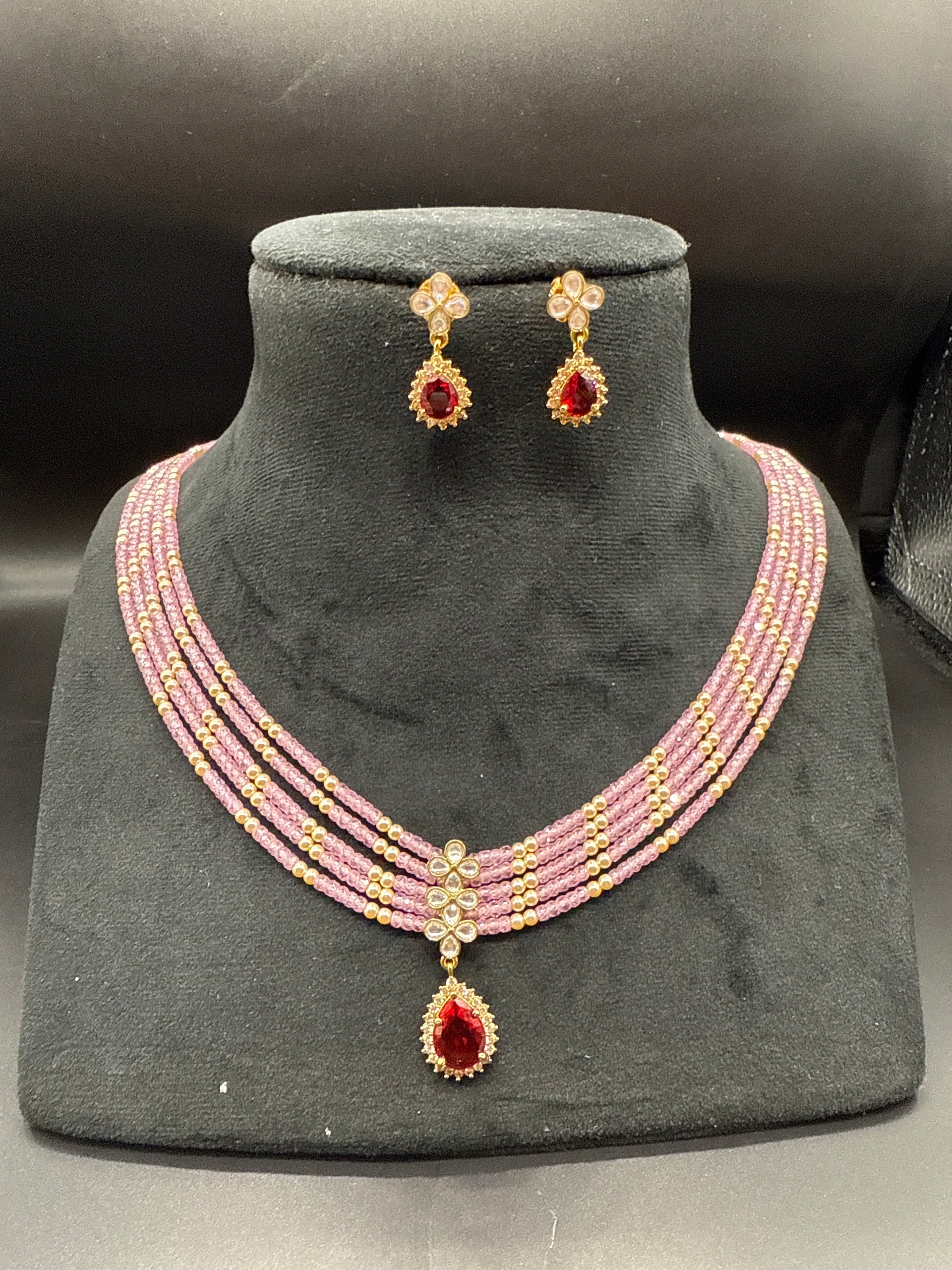 Baby pink beads set
