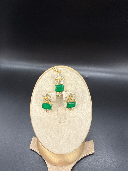Cz pendent -Green