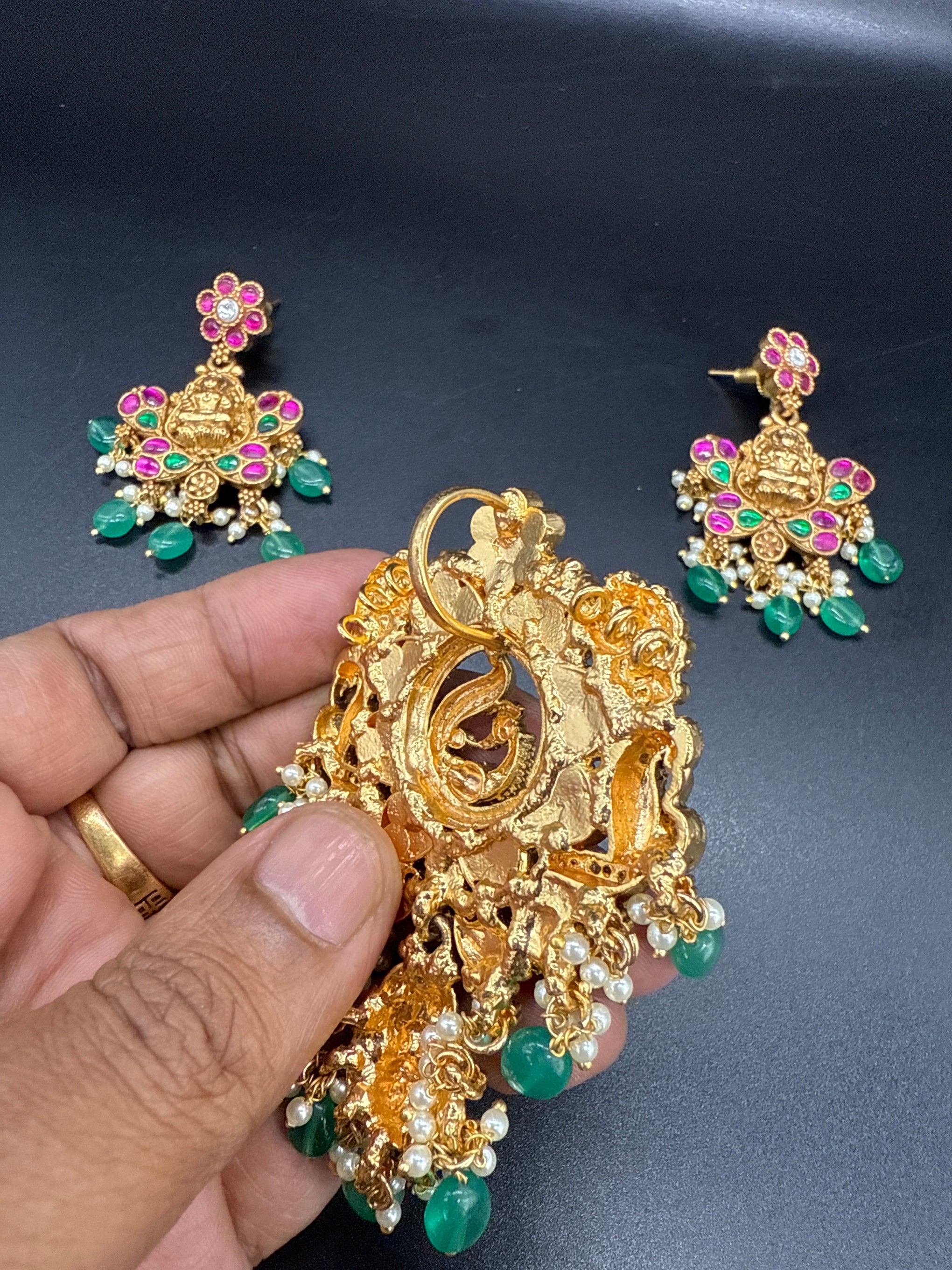 Pendent set with Lakshmi