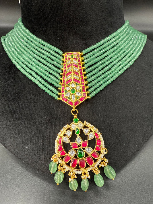 Kundan pendent beads necklace