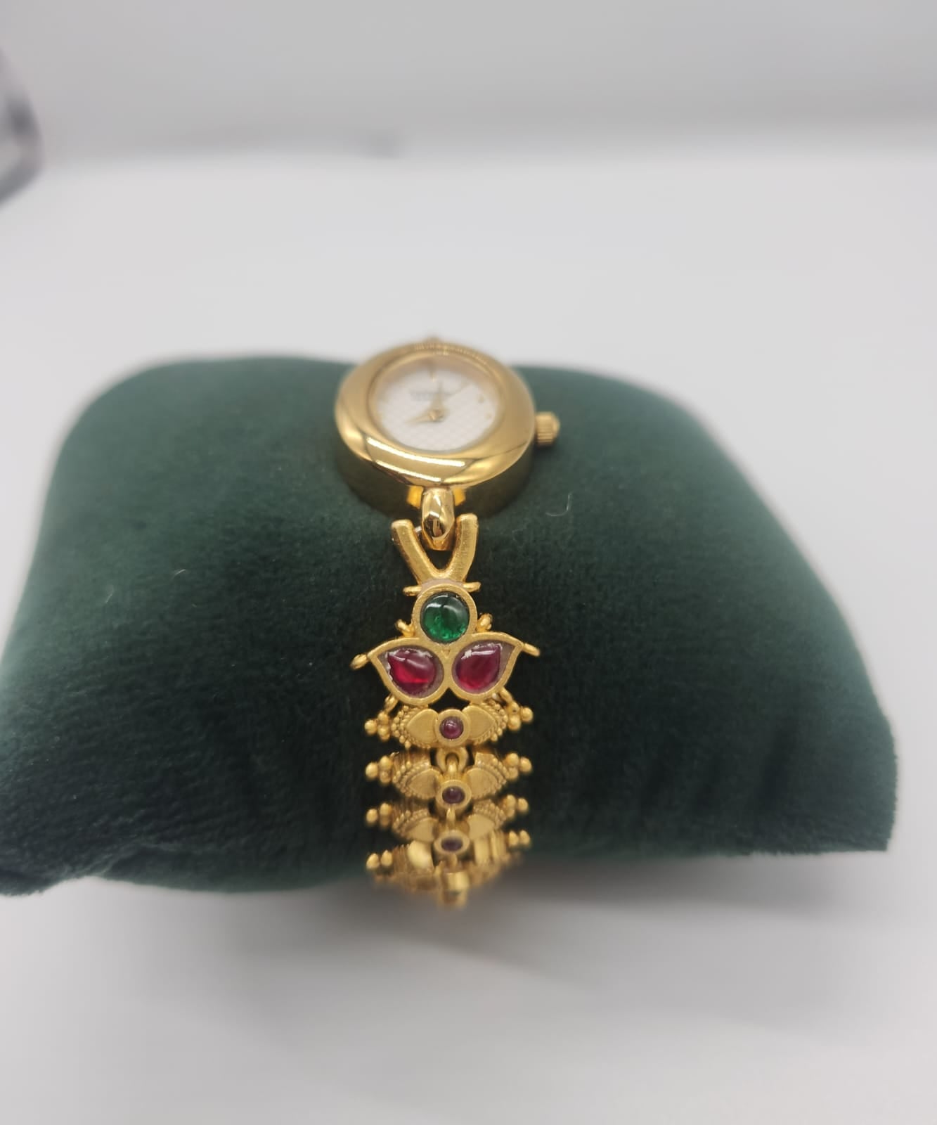 Kundan chain watch9