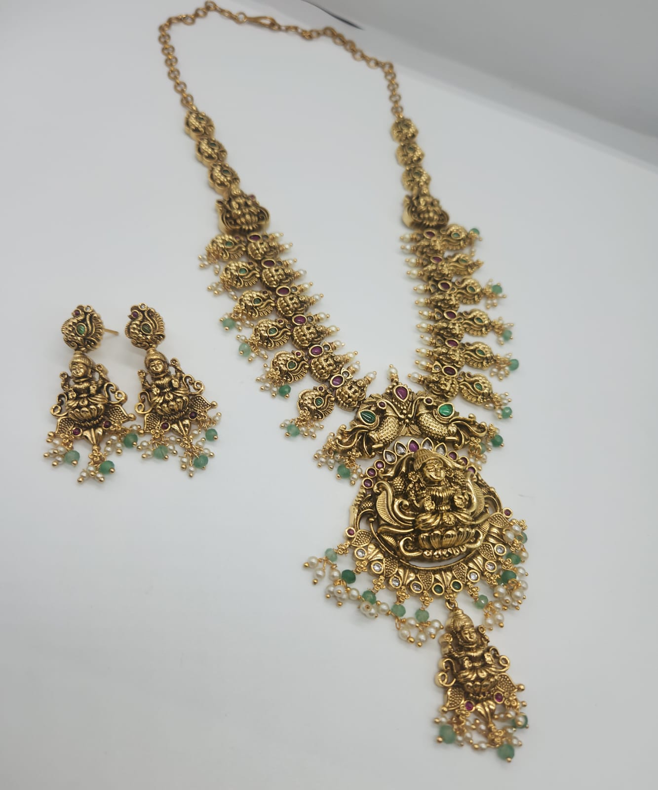 Short Gold replica Nakshi set