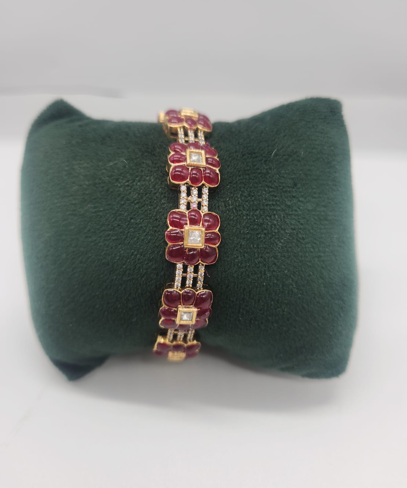 Victorian ruby trendy kada