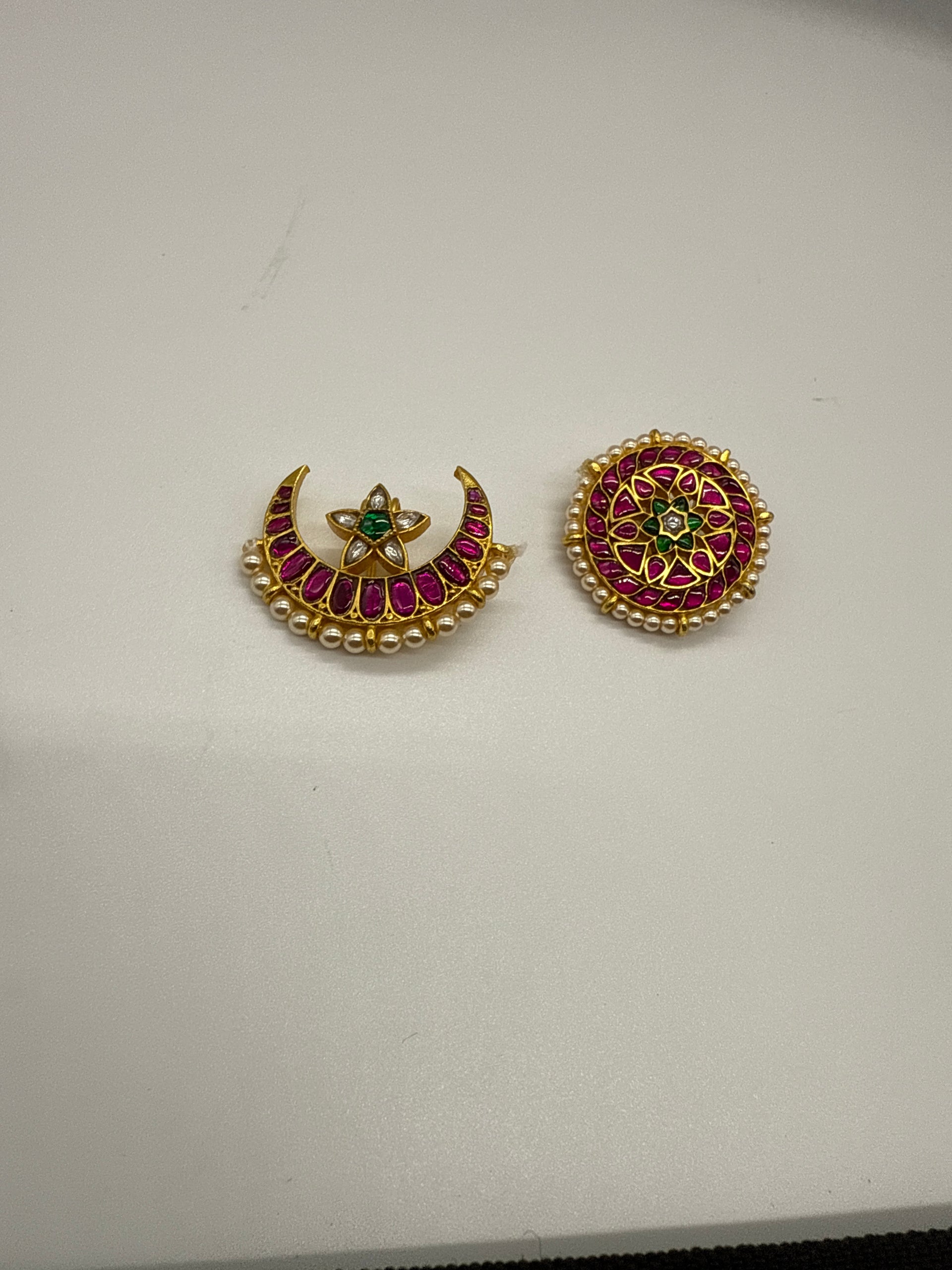 Kundan suryudu chandrudu