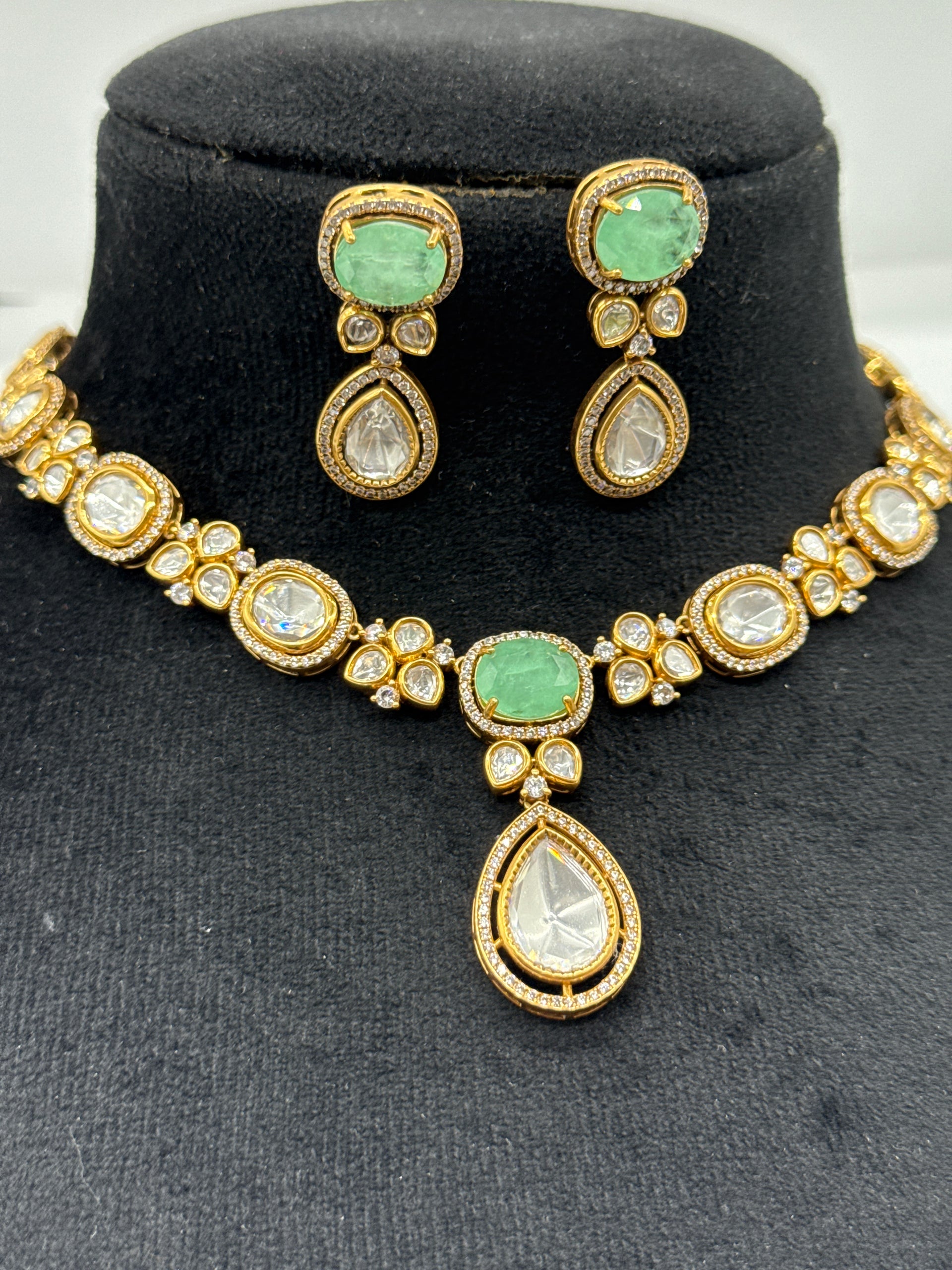 Mozonite mint set